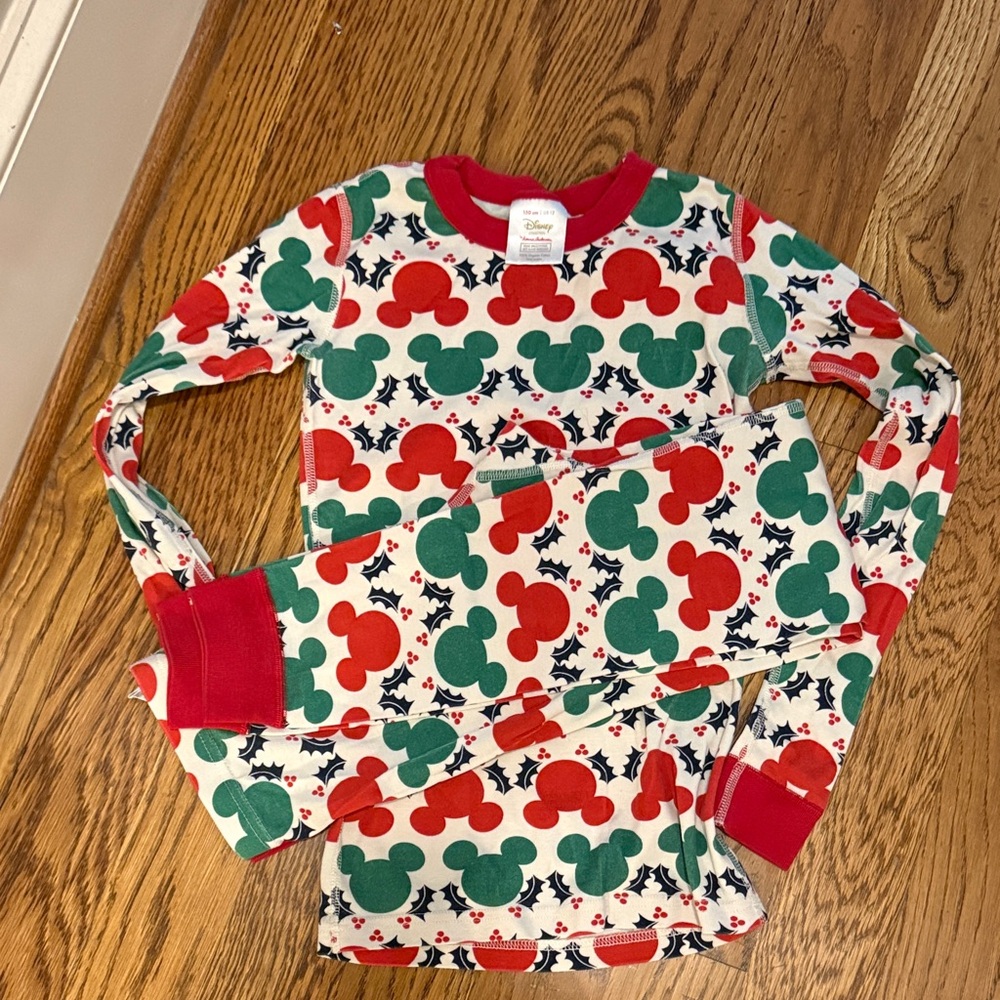 Disney Red Green White Mickey Mouse Holiday Pajama Set